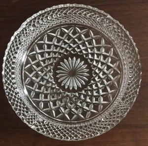 Vintage Anchor Hocking Wexford Cigar ASHTRAY Large 8.25" Pressed Glass - Picture 1 of 4