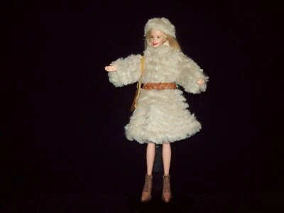 Barbies Tan Short "Ruffled" Fur Coat w/ Tan Felt Lining + Hat,Purse & Belt {S} - Image 1 of 2