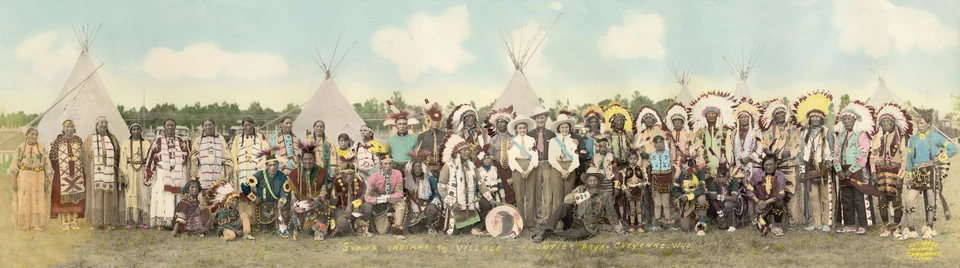 SIOUX INDIANS - FRONTIER DAYS - CHEYENNE, WY. 1938 PANORAMIC COLOR TINT PHOTO - Image 1 of 1