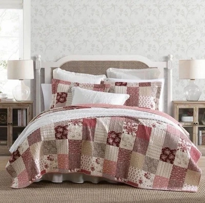 Laura Ashley FULL/QUEEN Celina Red Patchwork 3Pc Quilt Set ~ 100% Cotton - Image 1 of 4