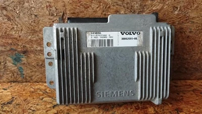 433724 Centralina Motore VOLVO V40 Station Wagon (645) 30862591-OB - Immagine 1 di 4