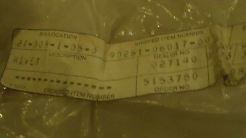 90261-06017-00 REMACHE, CNTRSNK 11,3 MM Foto 1 de 1