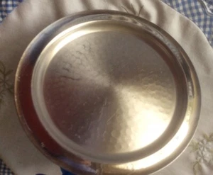 Hand Beaten Stainless Steel Platter- L.KJ.BORROWDALE (U.K) 17.5 Cm Diam - Picture 1 of 3