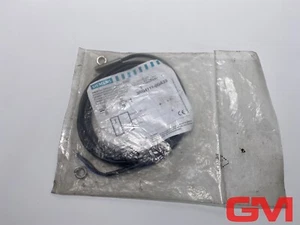 Siemens Inductive Proximity Switch 3RG4111-0GA33 Bero - Picture 1 of 8