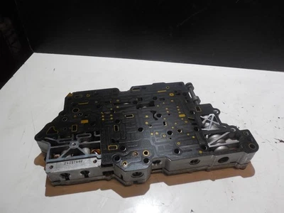 Cuerpo de válvula de transmisión automática 24257449 08-17 Chevrolet Equinox Buick Regal Cadillac SRX Foto 1 de 4