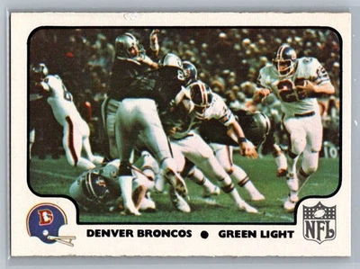 1977 Fleer Team Action #9 Green Light Denver Broncos - Image 1 of 2