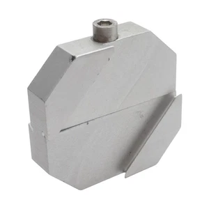 Thorlabs XT66CC Cross Clamp, 54mm x 52mm x 15mm, M5, Used for 66mm Rails - Picture 1 of 10