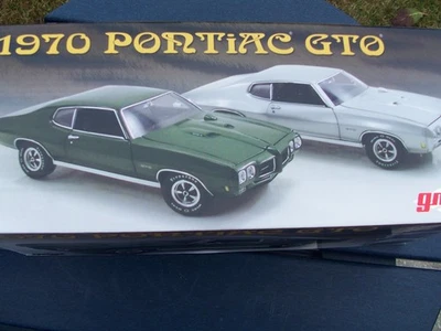 Pontiac GTO 1970 diecast GMP plateado escala 1:24  Foto 1 de 4