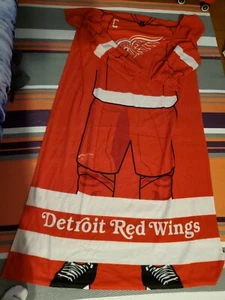 NHL DETRIOT RED WINGS SNUGGLE BLANKET - Picture 1 of 1