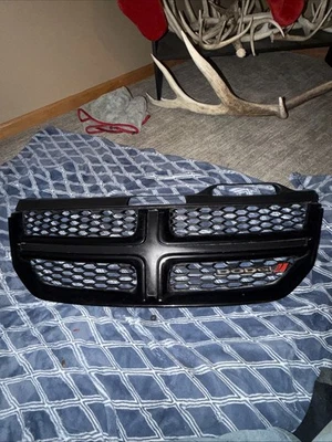 Dodge Journey 2011 a 2018 parrilla cromada superior delantera OEM T0068 DG Foto 1 de 4