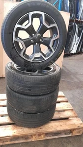 SET OF 4 GENUINE SUBARU WHEELS 17" INCH 5 STUD 225/55/17 - Picture 1 of 12