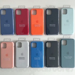 CUSTODIA SILICONE ORIGINALE APPLE PER IPHONE 11 11 PRO & 11 PRO MAX UFFICIALE - NERA - Foto 1 di 33