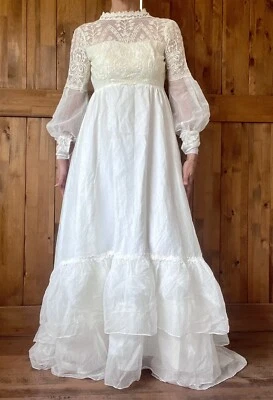 Vintage Handmade Ivory Lace Embroidered Victorian Wedding Dress XS - Image 1 of 4