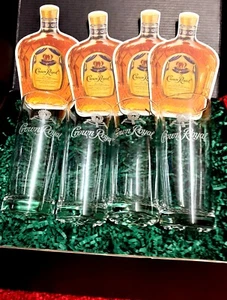 Vier (4) Geschenkbox Crown Royal große Whiskygläser & Untersetzer Set - Bild 1 von 2
