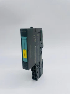 Módulo de salida digital Siemens Simatic 6ES7 132-4BD00-0AA0 - Imagen 1 de 4
