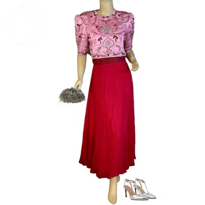 VESTIDO BORDADO FEMININO VINTAGE DÉCADA DE 1980 RICHILENE ROSA E VERMELHO CHIFFON TAMANHO 8 - Imagem 1 de 4