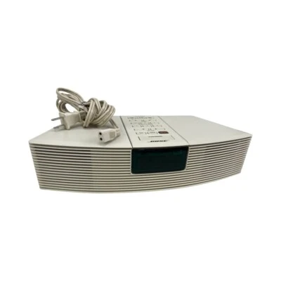 Bose AWR1-1W Acoustic Wave Clock Radio No Remote -White - Image 1 of 4