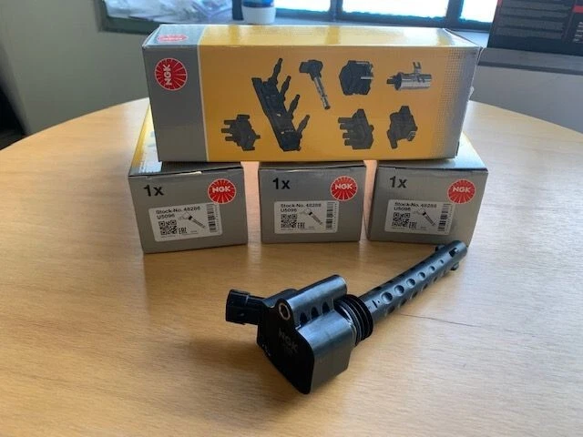 Kit 4 Bobine NGK U5096 Fiat  Abarth  Alfa Romeo Lancia - Immagine 1 di 1