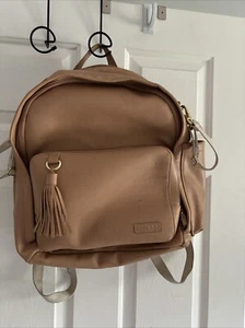SkipHop Greenwich Simply Chic Backpack Diaper Bag Tan Beige - Picture 1 of 10