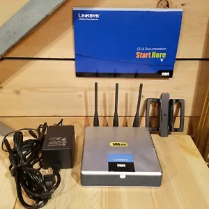 Linksys Wireless-G Router Espansione Velocità e Gamma WRT54GX4 con SRX400 Swanky Barn - Foto 1 di 12