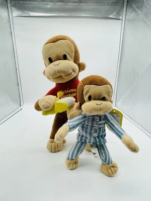 Kelly Toys Curious George en pijama y camisa roja más grande con punto de plátano en los pies Foto 1 de 4
