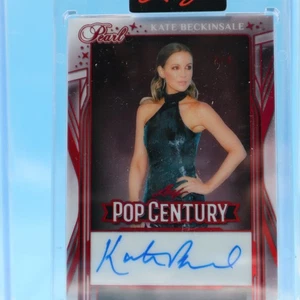 KATE BECKINSALE 2025 Leaf Pop Century PEARL Encased Auto #3/4 SEXY ACTRESS - Picture 1 of 2