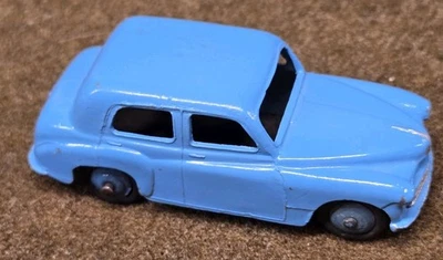 Vintage DINKY - #154 - HILLMAN MINX / Light Blue - Image 1 of 4