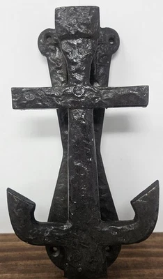 Llamador de puerta de anclaje de hierro fundido Foto 1 de 4