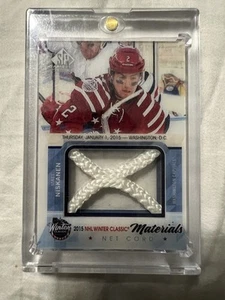 Matt Niskanen 2015 Winter Classic Net Cord 18/35 - Picture 1 of 3