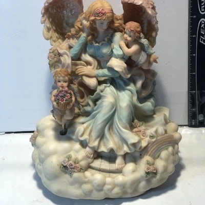 Vintage Angel Music Box TESTED WORKS - Image 1 of 4