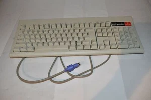 ^^ KEYTRONIC LIFETIME SERIES KEYBOARD LT CLASSIC II (WQ103) - Picture 1 of 3