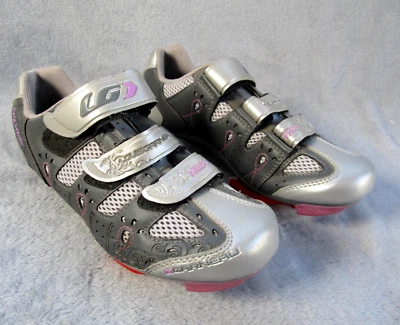Louis Garneau Zapatos de Ciclismo Para Mujer 6.5 LG ErGO Air Fresca Clip de Bicicleta Gris Plateado Foto 1 de 4