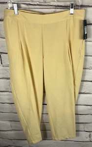 NWT Nike Dri Fit Flex Womens Size M Yellow Golf Pants - Picture 1 of 6