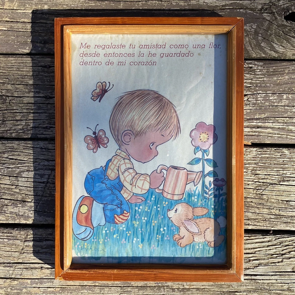 Cuadro vintage de pared de vivero niño riegando una flor  Foto 1 de 4