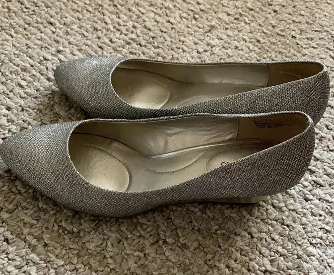 Bandolino Mujer 9.5 Plateado/Champagne Brillante Formal Informal Tacón de Cuña Fiesta Foto 1 de 4