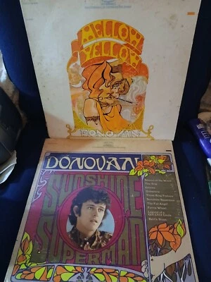 2 LP's "DONOVAN" Mellow Yellow & Sunshine Superman. VINYL 1st Press Records F1/ - Image 1 of 4