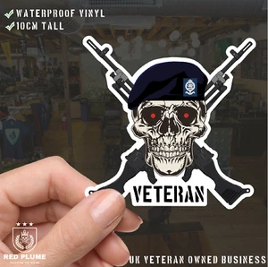 The Queen's Regiment Crossed GPMG High-Quality Vinyl Sticker - 100mm - Picture 1 of 5