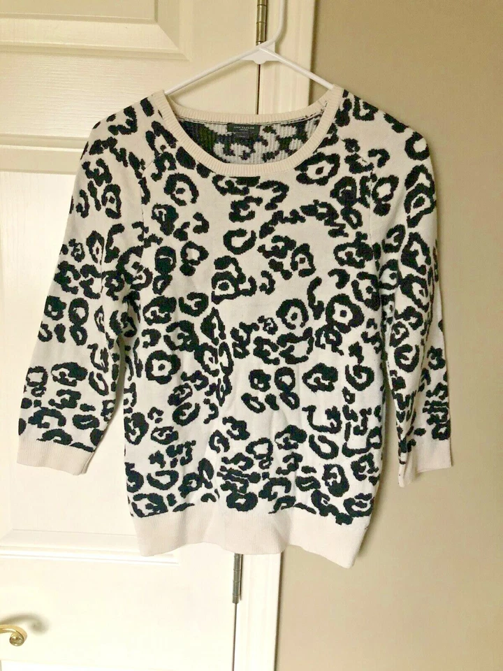 Suéter negro y crema ANN TAYLOR Foto 1 de 1