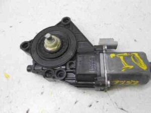 824502R000FD moteur lève-glace avant gauche pour HYUNDAI I30 2007 3325465 - Picture 1 of 6