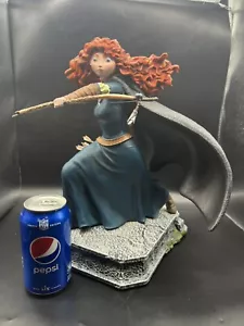 DISNEY Pixar BRAVE Grande MERIDA Figura Estatua Esculpida Edición Limitada 2500 leer - Imagen 1 de 9