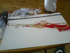 INC Collar Multicapa Hebra Cuentas Borla NUEVO CON ETIQUETAS - Imagen 1 de 9