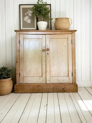 Rustic Antique Victorian Pine School Toy Cupboard Sideboard - Image 1 of 4