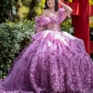 Vestidos de Quinceañera Púrpura Lujo Encaje 3D Flores Cuentas Vestidos de Baile Dulces 15 16 - Imagen 1 de 10