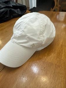 Columbia Hat Cap Strap Back White Omni-Freeze Cooling Athletic Outdoor Mens - Picture 1 of 8