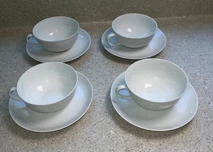 H733~ Set di 4 tazze e piattini Arzberg bianchi Germania bianco massiccio - Foto 1 di 7