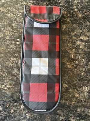 31 Regalos Treinta y Uno Estuche de Hierro Plano Rizado Rojo Buffalo Cuadros 14"x5" Fiesta Foto 1 de 4