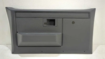 Nuevo panel de moldura de puerta genuino GM 1981-1991 Chevy GMC Trucks negro LH 15597667 fabricante de equipos originales Foto 1 de 4