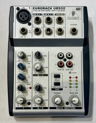 Behringer Eurorack UB502 Compact Mixer 5-Input 2-BUS Mixer - Image 1 of 4