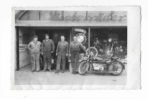 Original Foto-AK - Innsbruck Viaduktbögen Motorradgeschäft Fa. Gerhard Hanl 50er - Bild 1 von 2