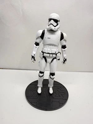 Figura de acción Disney Store Star Wars Elite Series FN-2187 Finn DieCast Foto 1 de 4